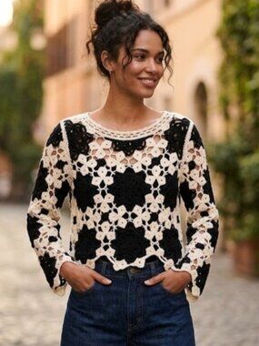 Cloth by Design Boho Floral Openwork Crochet Sweater Cream & Black Size M
